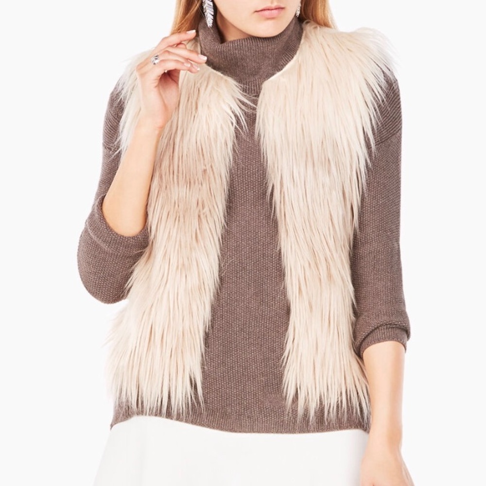 Small Light Pink Faux Fur BCBGMaxAzria Bonni Vest